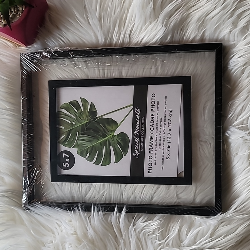 Special Moments Black & Clear 5x7 Picture Frame